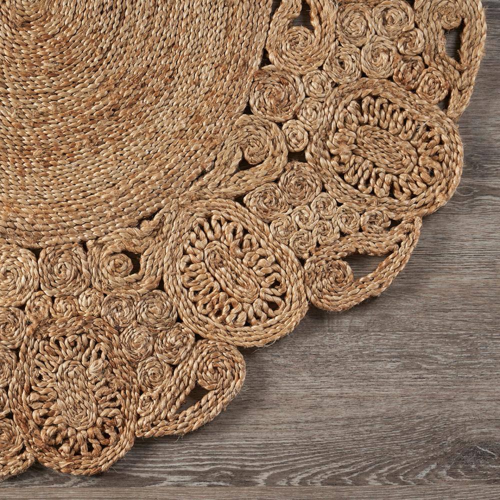 Handmade Natural Jute Round Braided Floral Area Rug