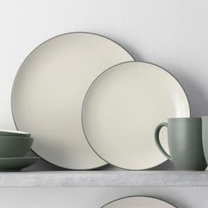 Colorwave Green 10.5 in. (Green) Stoneware Coupe Dinner Plates, (Set of 4)