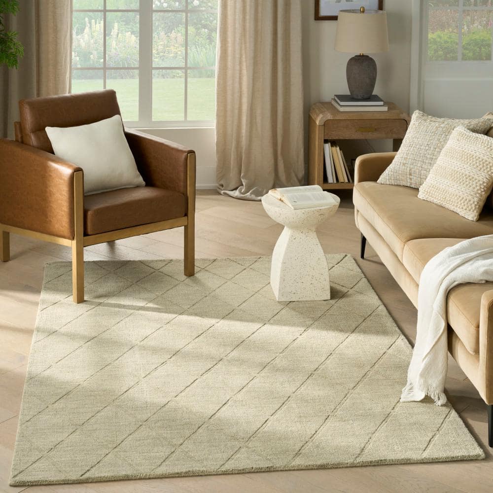 Sage Geometric Handmade Wool 5' x 7' Area Rug