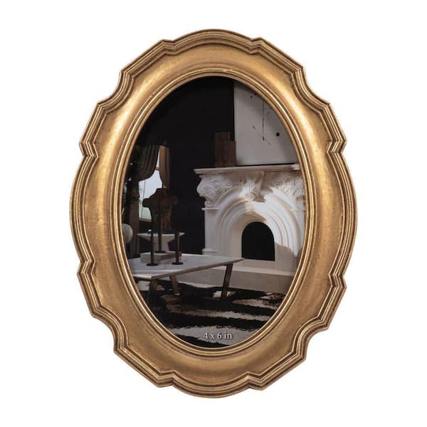 Liv & Skye 6 in. x 7 in. Gold Resin Round Antique Photo Frame