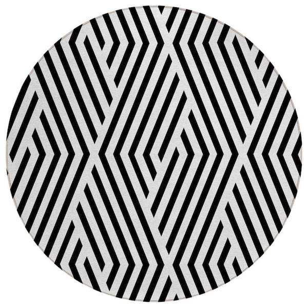 Chantille ACN550 Black 8 ft. x 8 ft. Round Machine Washable Indoor/Outdoor Geometric Area Rug