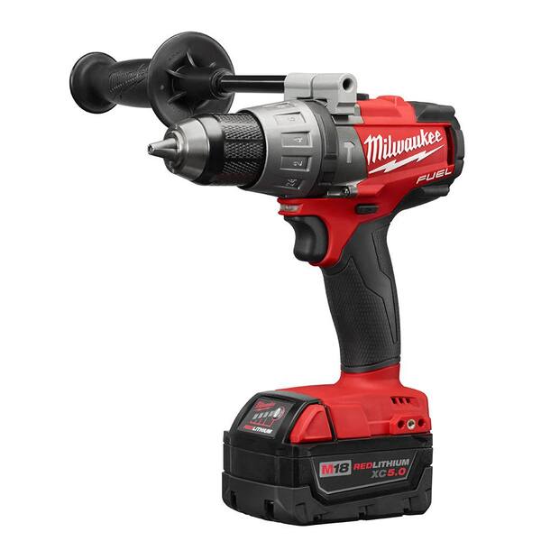 Milwaukee - M18 FUEL 18-Volt Lithium-Ion Brushless Cordless Combo Kit (6-Tool) with (2) 5.0 Ah Batteries, (1) Charger, (2) Tool Bags