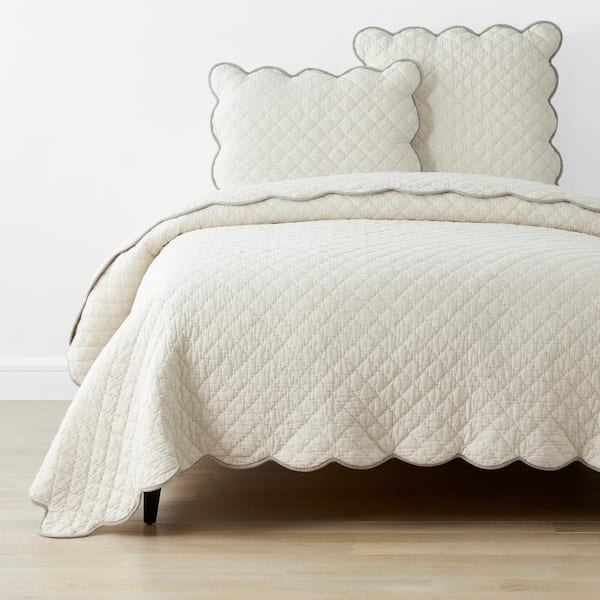 The Company Store Company Cotton Giulietta Scallop Natural Full/Queen Cotton Quilt