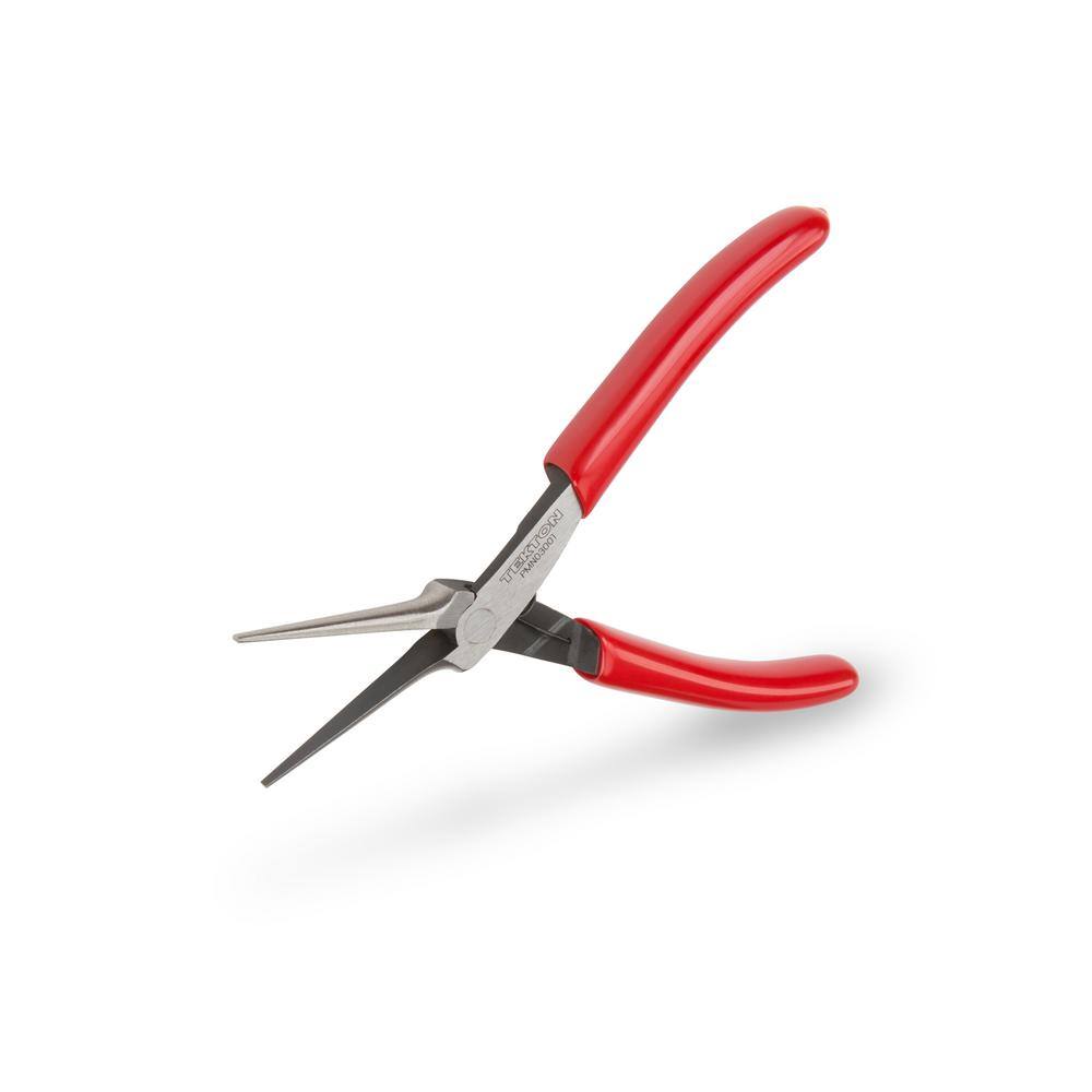 Chain Nose Pliers with Short, Smooth Jaw, 4.90 OAL