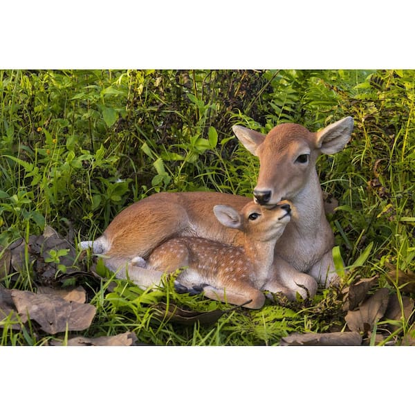 HI-LINE GIFT LTD. Cuddling Mother and Baby Deer Garden Statue