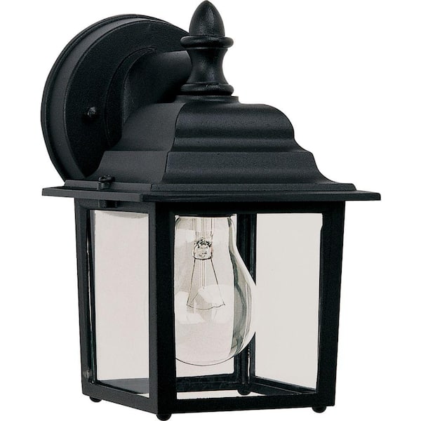 Builder Cast 1-Light Black Outdoor Wall Lantern Sconce