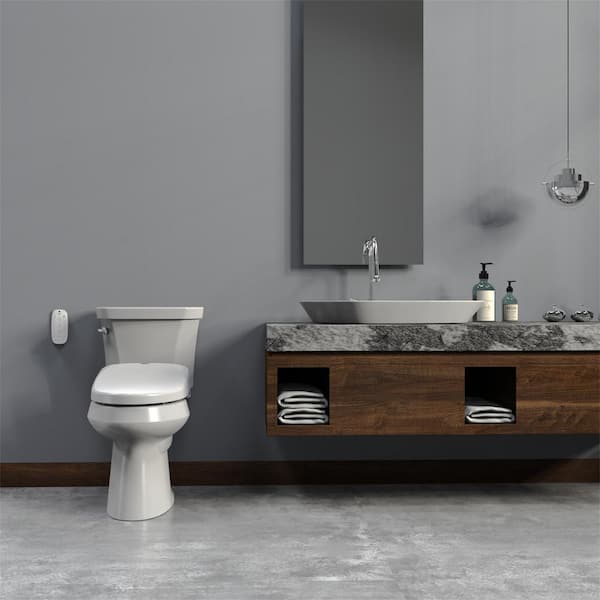https://images.thdstatic.com/productImages/02027aa0-0dcc-4b5c-8787-9fb2bb19182e/svn/white-toilet-seats-lml-ht-mt02-a0_600.jpg