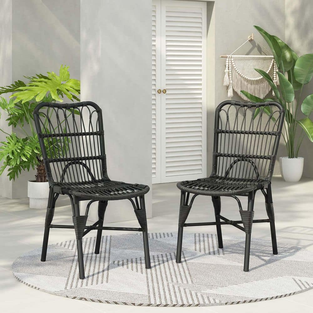 Outdoor Dining Chairs (Set of 2) Farmhouse Style Armchairs with Wicker Back