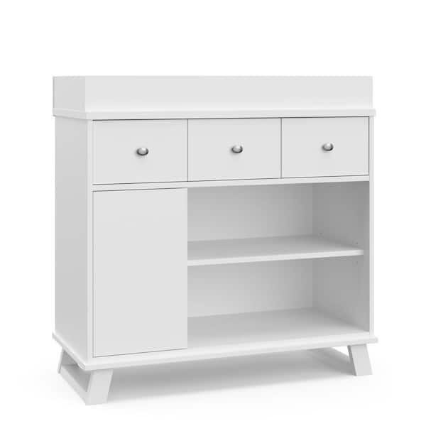 Storkcraft Modern White Nursery, Do You Need A Changing Topper For Dresser