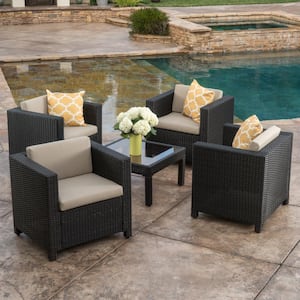 4-Piece Wicker Outdoor Lounge Chair with Beige Cushions