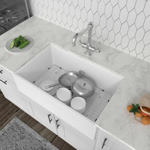 Sarlai 33 in. Single Bowl Farmhouse/Apron Front Ceramic Kitchen