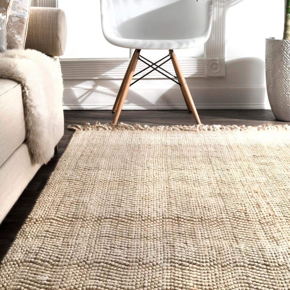 Handwoven Natural Jute 3'x5' Area Rug with Fringe Detail - Brown