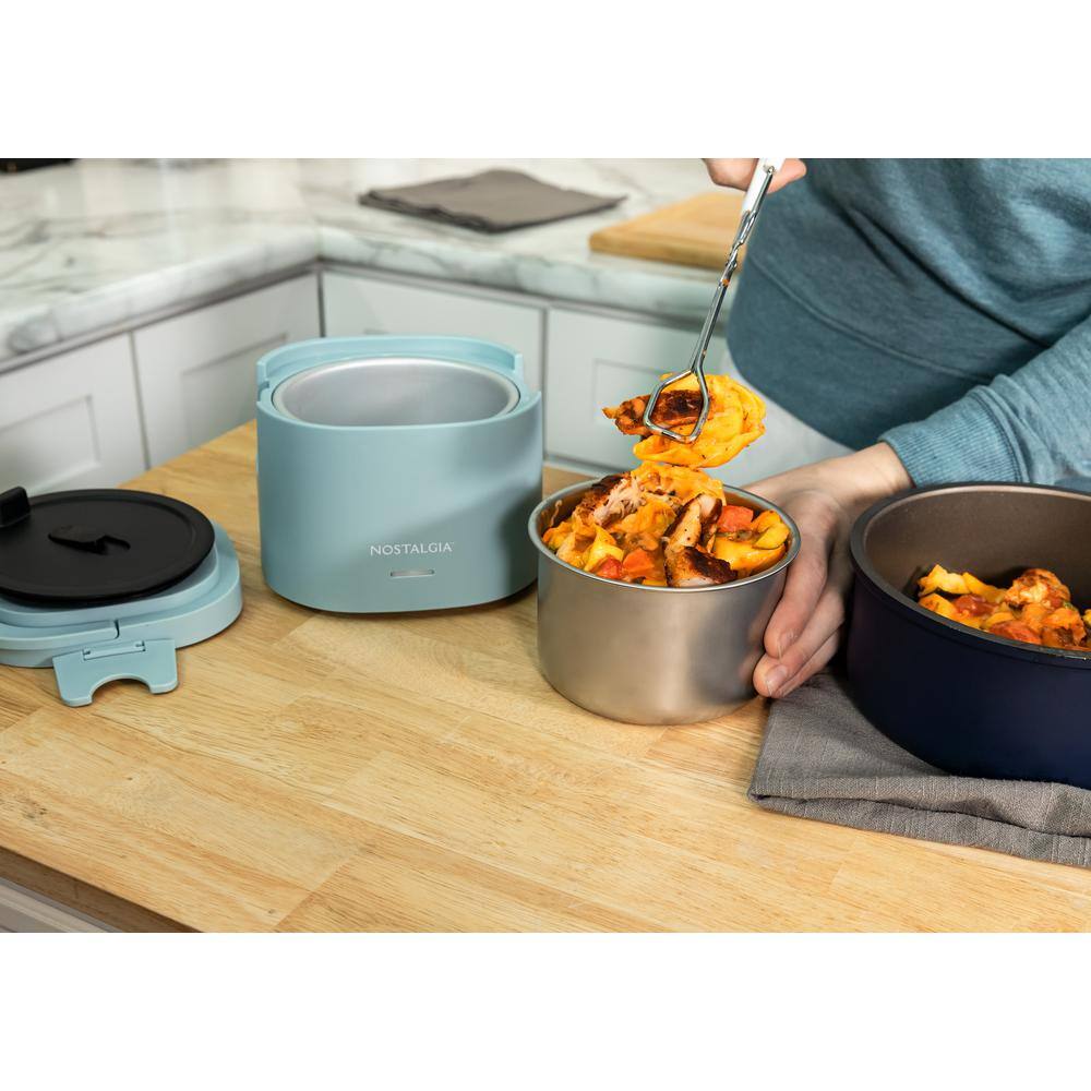 Nostalgia Chambray 20 oz. Portable Heated Lunch Box