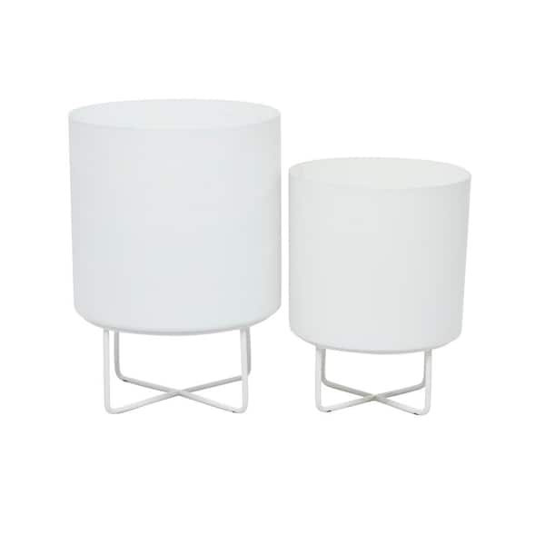 12 In. x 16 In. White Metal Modern Planter (Set of 2)