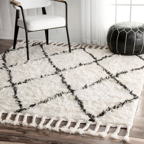 nuLOOM - Venice Moroccan Shag Tan 8 ft. Square Rug
