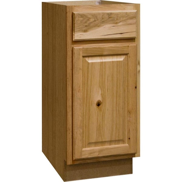 Hampton Bay 15 in. W x 24 in. D x 34.5 in. H Assembled Base Kitchen Cabinet  in Unfinished with Recessed Panel KB15-UF - The Home Depot