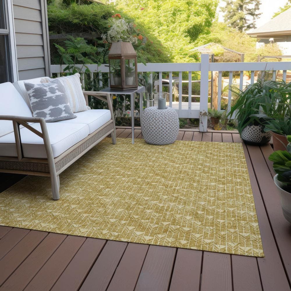 Gold Geometric 3x5 ft Washable Synthetic Area Rug