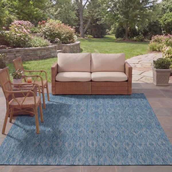 Courtyard Navy 8 ft. x 11 ft. Solid Indoor/Outdoor Patio  Area Rug