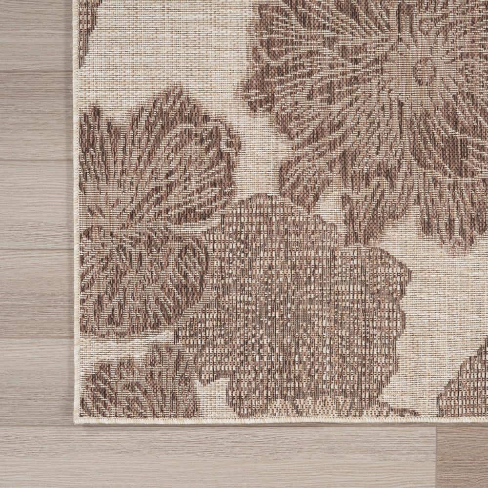 Natural Floral Flatweave Synthetic Indoor Outdoor Rug 8' x 10'