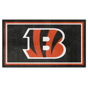 FANMATS Cincinnati Bengals Black 3 ft. x 2 ft. Mascot Helmet Area Rug 31732  - The Home Depot