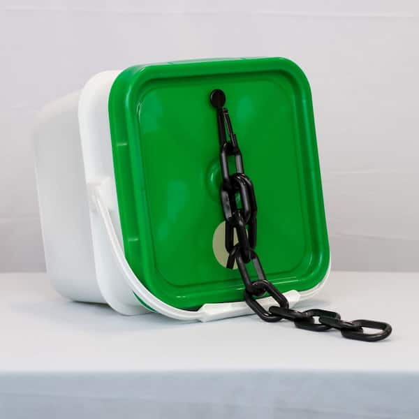 2 in. (#8, 51 mm) x 65 ft. Heavy Duty Plastic Safety Chain Black in a Pail
