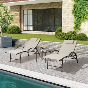 Aluminum Outdoor Lounge Chair in Tan with Brown Side Table (2-Pack)
