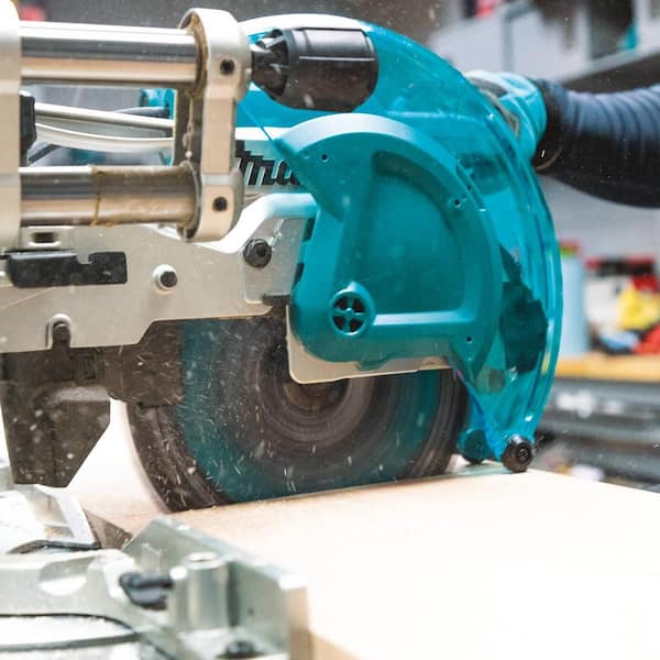 Makita B-66961 10-Inch 60T Carbide-Tipped Miter Saw Blade – Max Efficiency For Fast, Smooth Cuts In Wood & Plastics