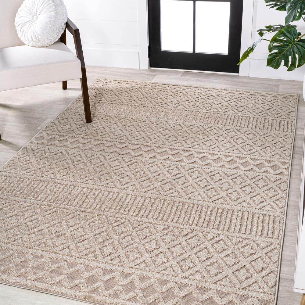 Beige and Gray Geometric Synthetic Indoor/Outdoor Area Rug