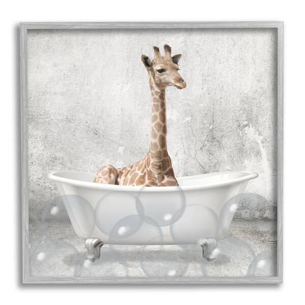 Baby Giraffe Bath Time Cute Animal Design 