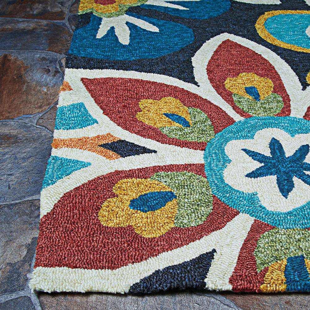 Navy Blue Floral Hand-Hooked Rectangular Area Rug