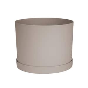 Mathers Resin Planter with Saucer Tray 8 in. Pebble Stone Beige
