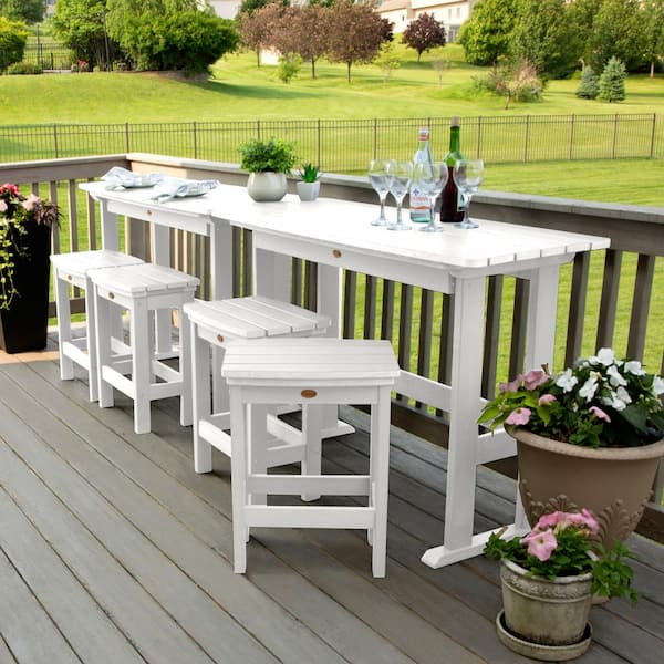 Highwood Lehigh White 6-Piece Plastic Rectangular Outdoor Dining Set