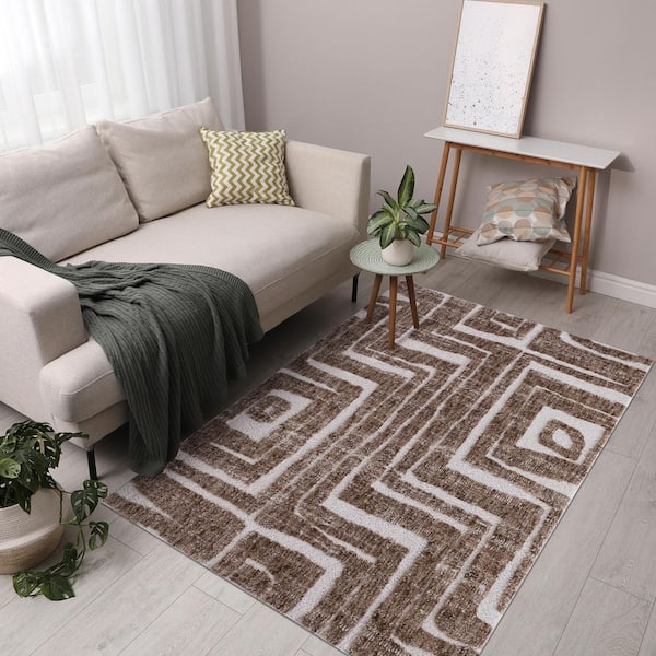 Aberdeen 8 ft. x 10 ft. Brown/Ivory Area Rug