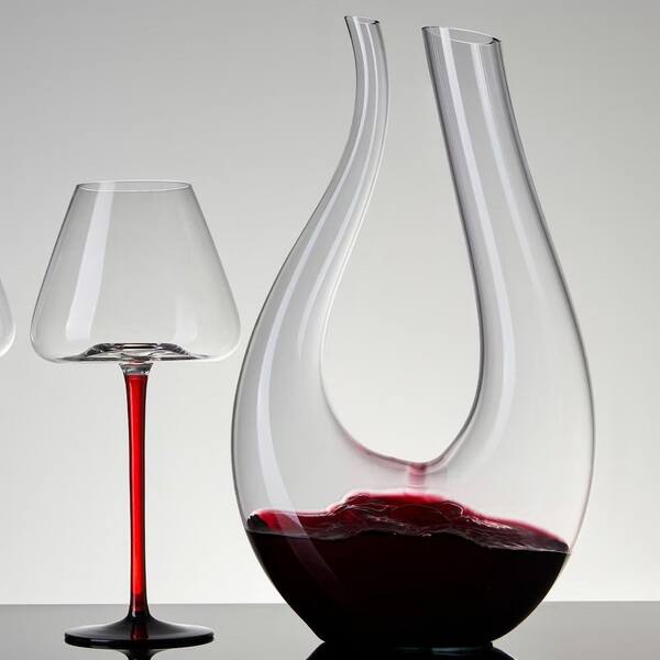 Numhew Classic 25.4 oz. Lead-Free Glass Wine Decanter with Drip-Free Tapered Lip, U-Shaped Easy-Clean Design, Large Capacity