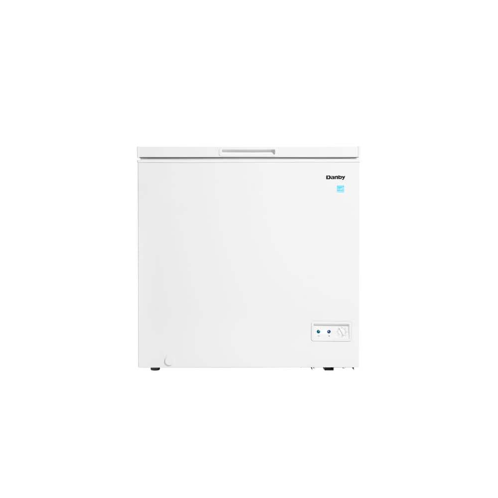 Danby 32.56 in. 7.0 cu. ft. Manual Defrost Square Model Chest Freezer ...