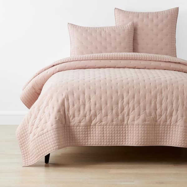 Pintuck Faded Rose King Cotton Quilt