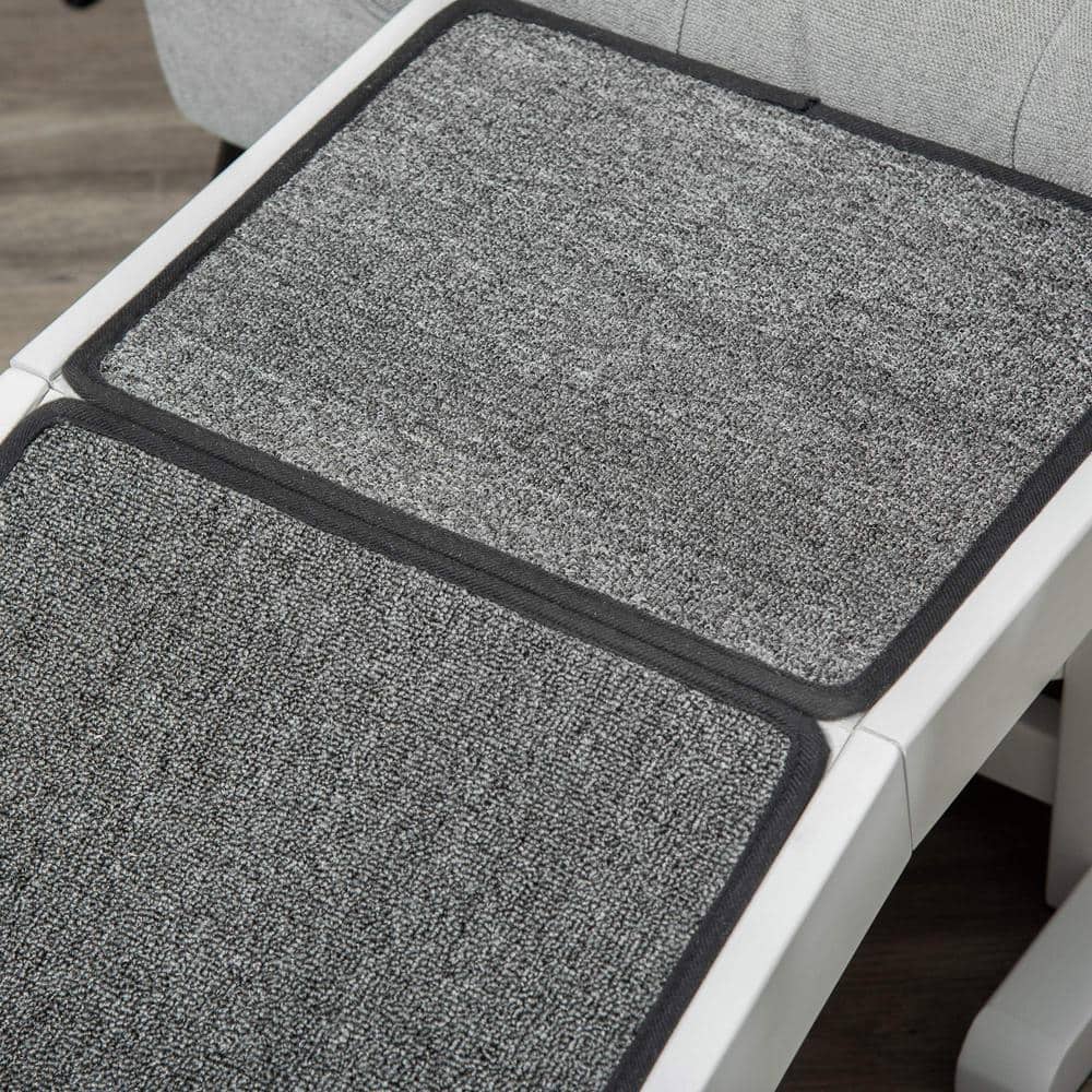 White Pine Wood Pet Ramp with Non-Slip Carpet
