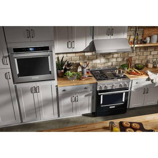 https://images.thdstatic.com/productImages/02bd1581-f95c-44b3-a1d0-be813aaa470c/svn/imperial-black-kitchenaid-single-oven-gas-ranges-kfgc500jbk-76_600.jpg