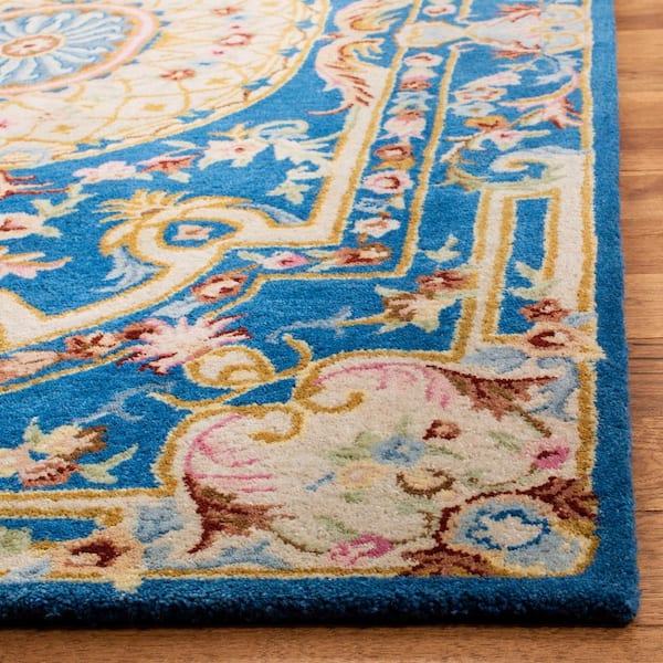 SAFAVIEH Savonnerie Blue/Ivory 8 ft. x 10 ft. Border Area Rug