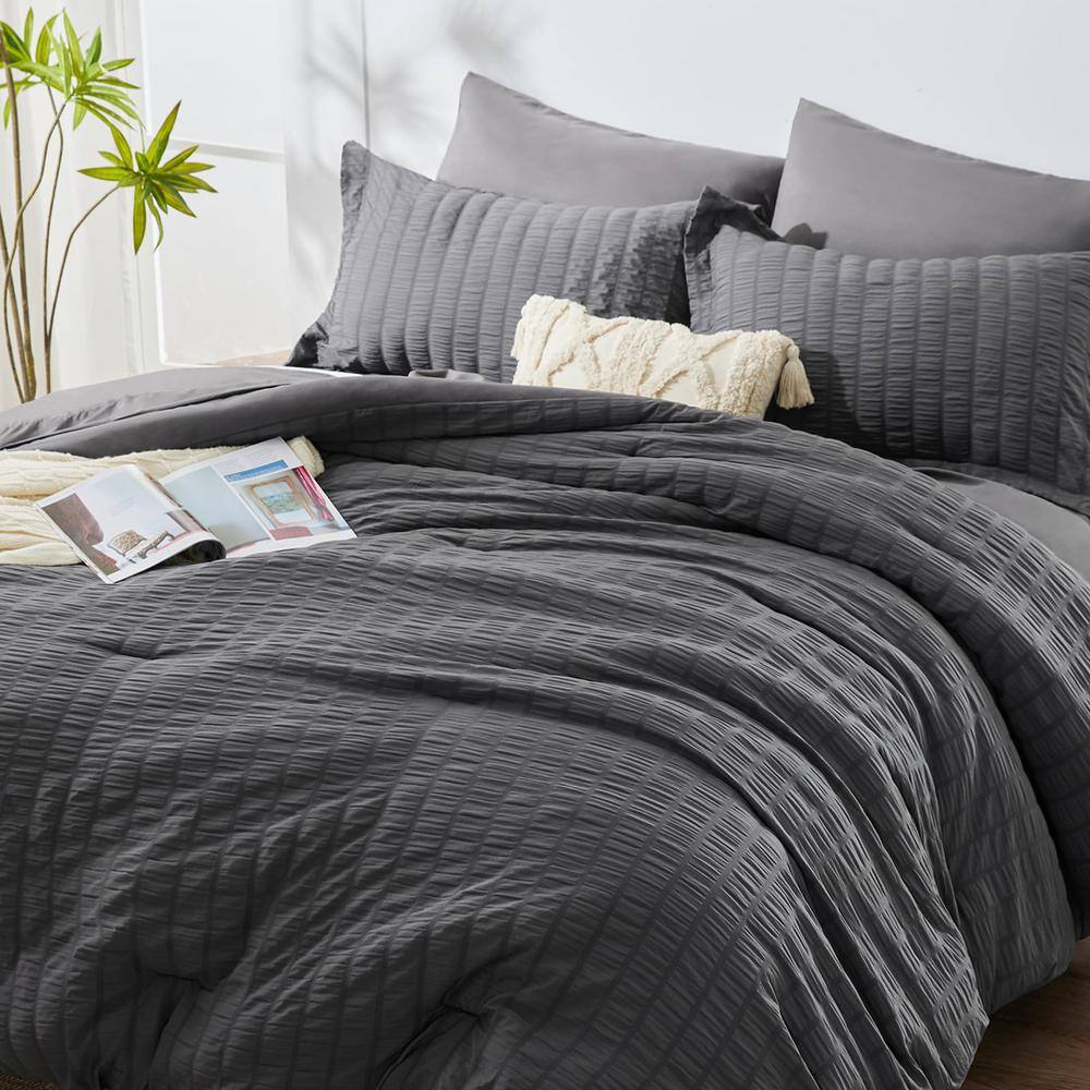 Full Dark Gray Microfiber 7-Piece Bed in a Bag Set
