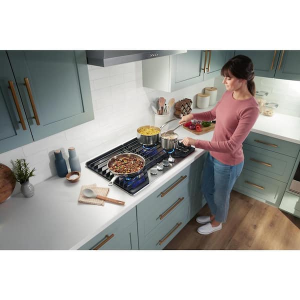 Whirlpool 30 in. 4-Burners Recessed Gas Cooktop in Stainless Steel