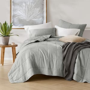 Mina 3-Piece Gray Waffle Weave Textured Microfiber King/Cal King Quilt Set