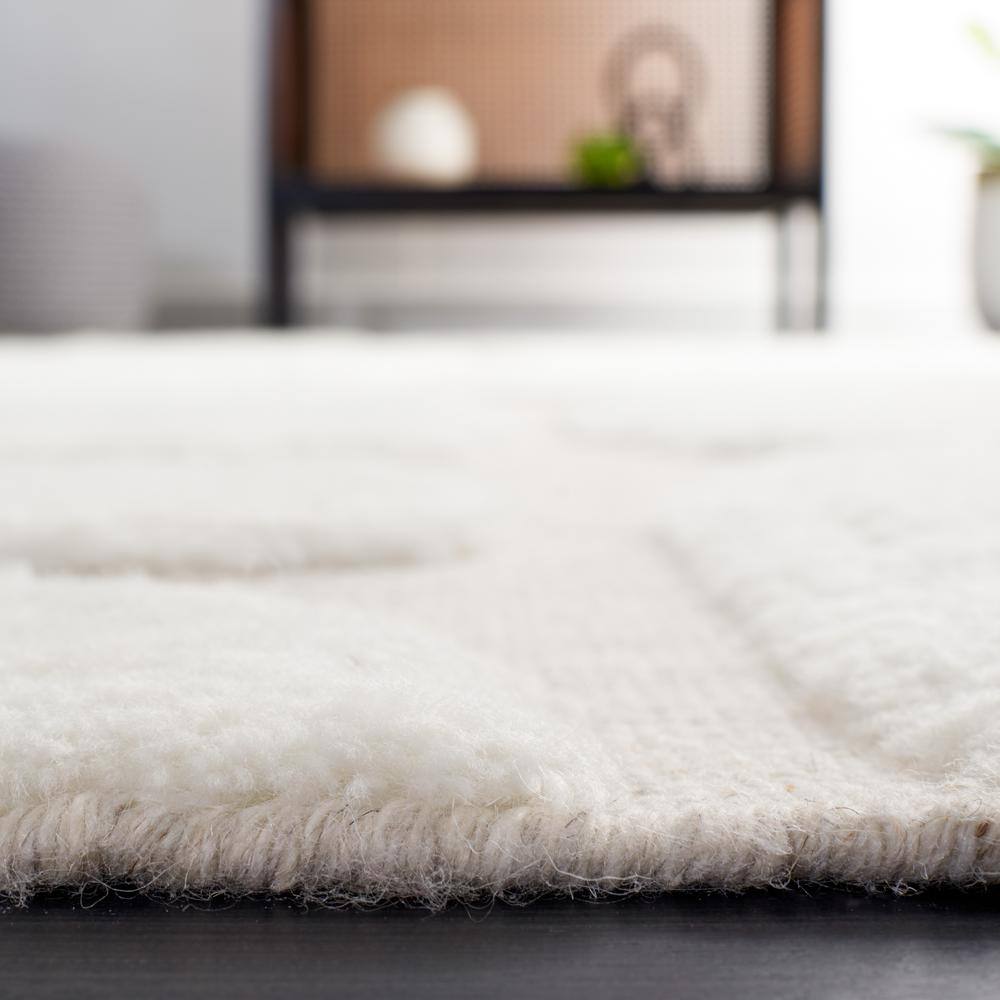 Ivory/Beige Hand-Knotted Wool Geometric Shag Rug, 4'x6'
