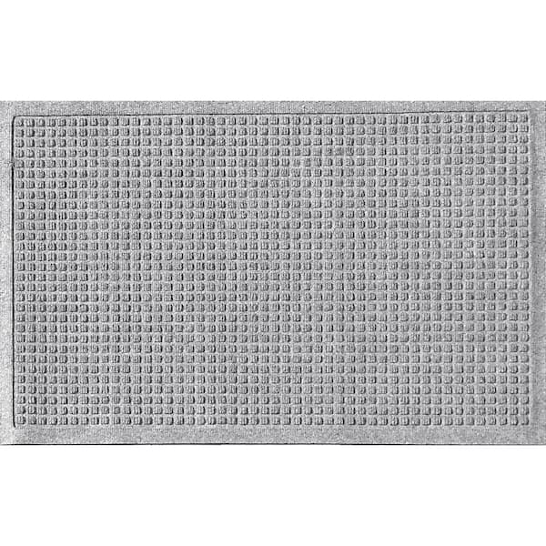Bungalow Flooring Waterhog Squares 23 in. x 35 in. PET Polyester Indoor Outdoor Door Mat Medium Gray