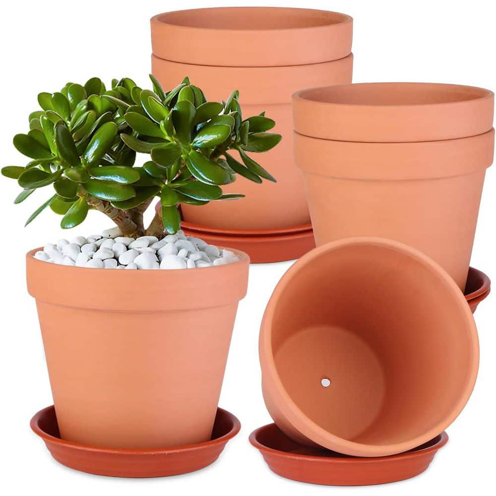 terracotta-plant-pots-