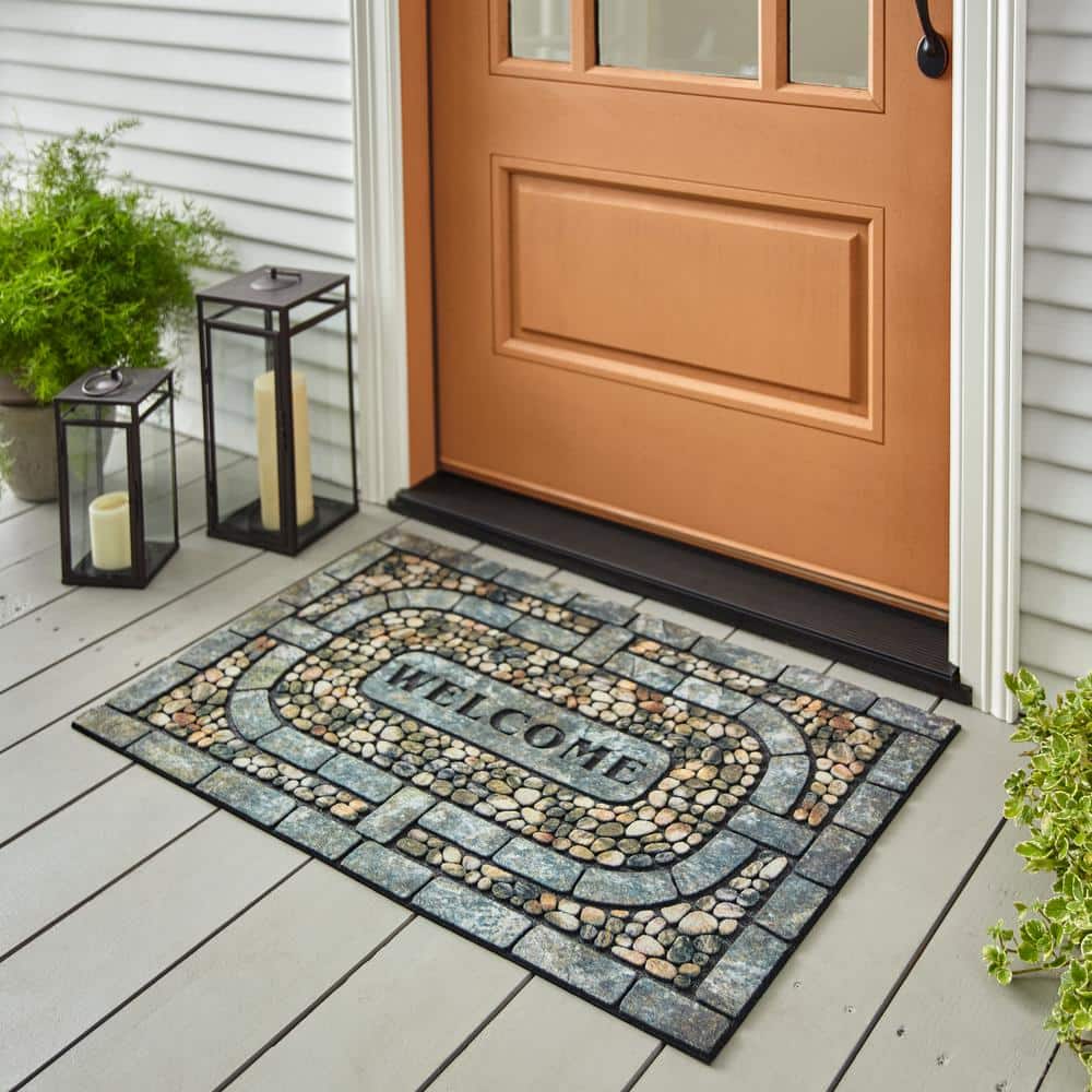 Pebble Design Gray Recycled Rubber Outdoor Welcome Mat
