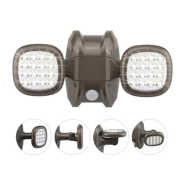 600-Watt Equivalent Brown 600 Lumen 180° Black Motion Sensing Dusk to Dawn LED Flood Light Dual Head 1-Pack