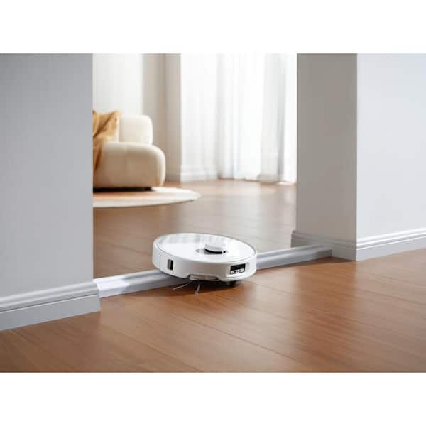 Roborock Q Revo Curv 17.7 in Robotic Vacuum and Mop with