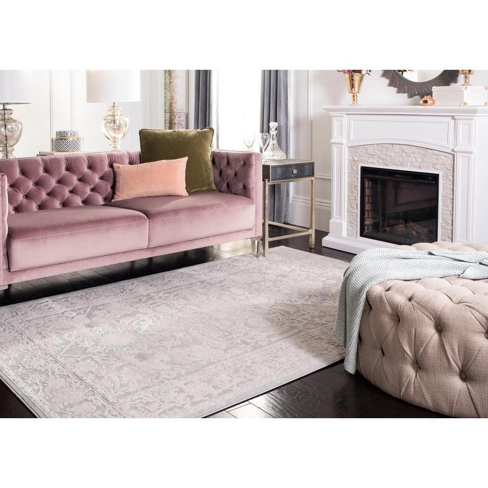 Light Grey and Cream Floral Synthetic Area Rug, 5' x 7'