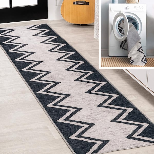 Siksak Modern Chevron Border Ivory/Black 2 ft. x 8 ft. Area Rug